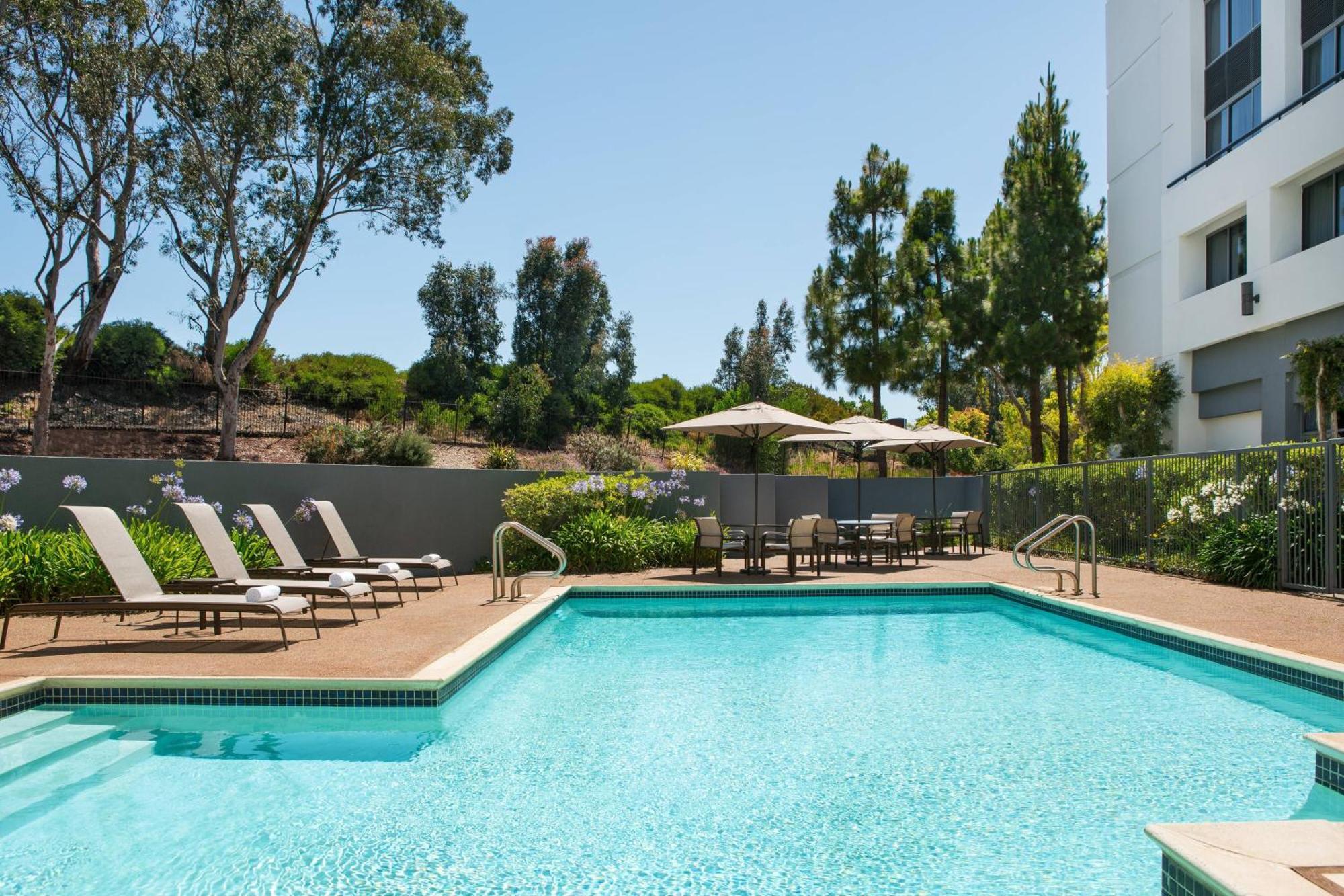Courtyard By Marriott Richmond Berkeley Ξενοδοχείο Εξωτερικό φωτογραφία