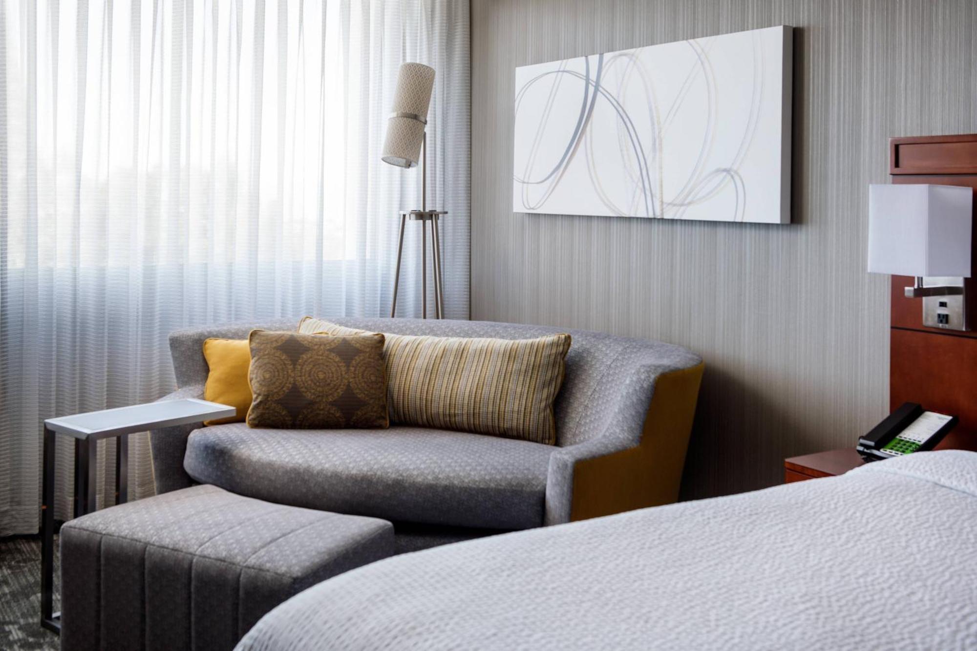 Courtyard By Marriott Richmond Berkeley Ξενοδοχείο Εξωτερικό φωτογραφία