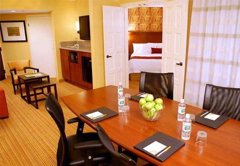 Courtyard By Marriott Richmond Berkeley Ξενοδοχείο Εξωτερικό φωτογραφία